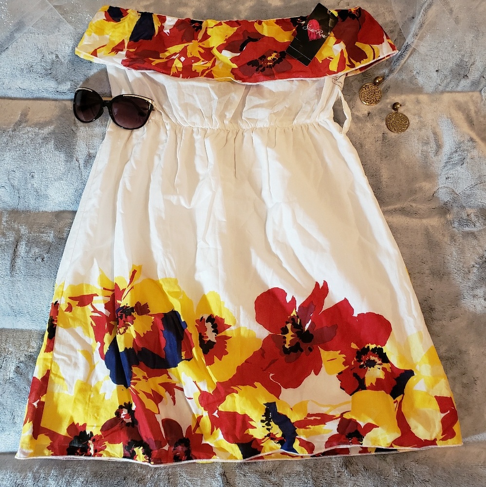 Short dress